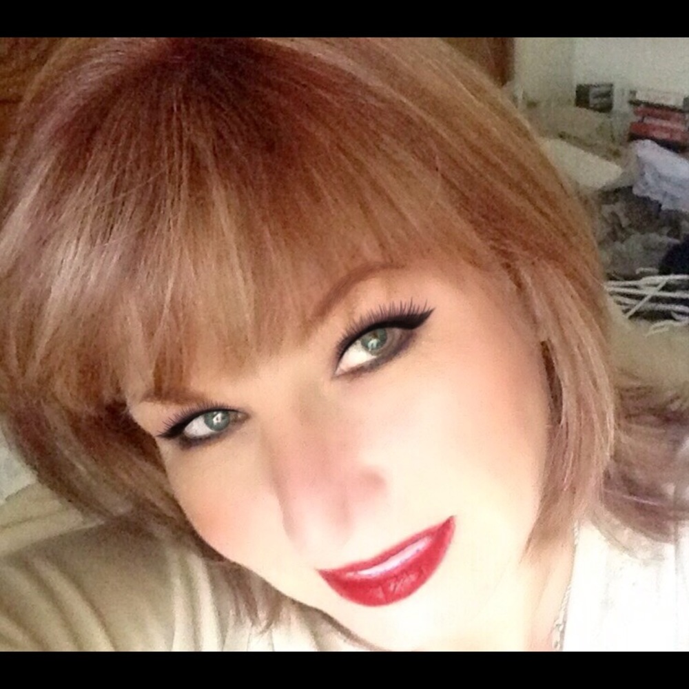 Meet your Posher, Sherry
